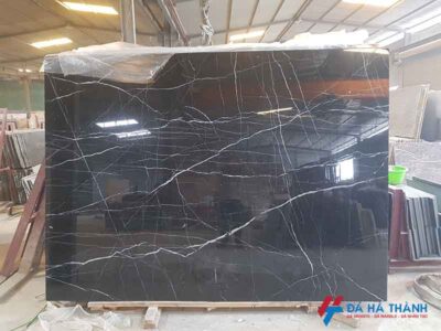 Đá marble tự nhiên đen chỉ trắng