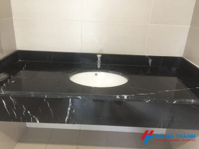 Lavabo đá marble đen chỉ trắng