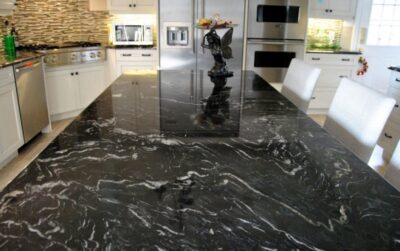 đá Granite đen rừng